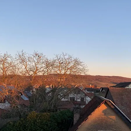 شقة Baselblick, *